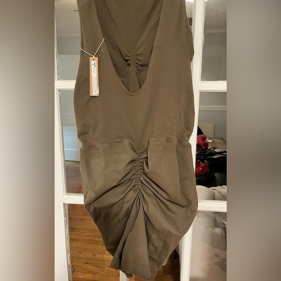 NWT SKIMS Contour Lounge Onesie Romper  size 
4 X/5X - Picture 2 of 8